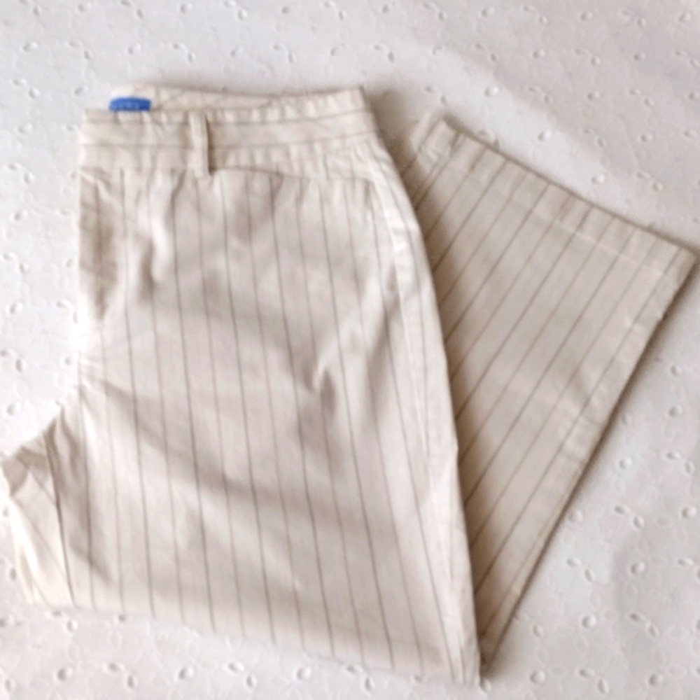 Dockers Women Cotton Capris Cream Size 8